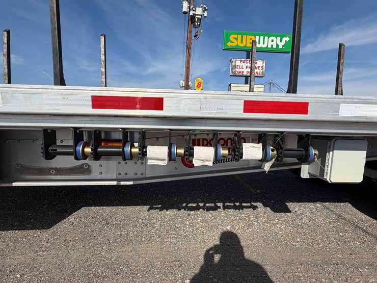 2023-doonan-titanium-image-3