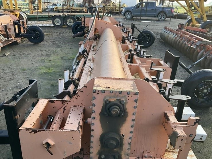 lws-3-pt-5-row-60"-pto-"lay-by"-mulcher-image-3