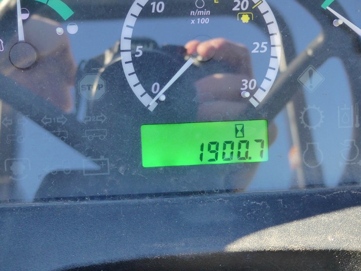 john-deere-5075e-image-19