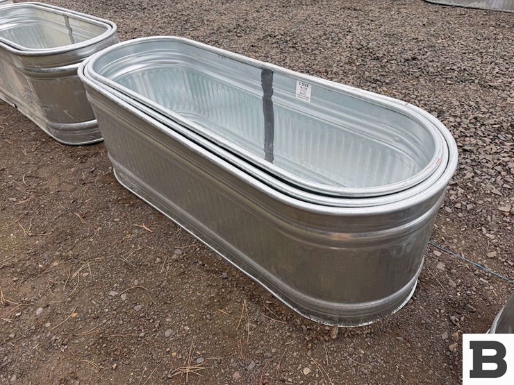 behlen-country-galvanized-round-end-stock-tanks---factory-defect/damaged-image-3