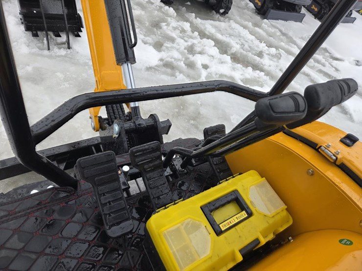 #5017-•-unused-future-ft20-3-mini-excavator-image-26