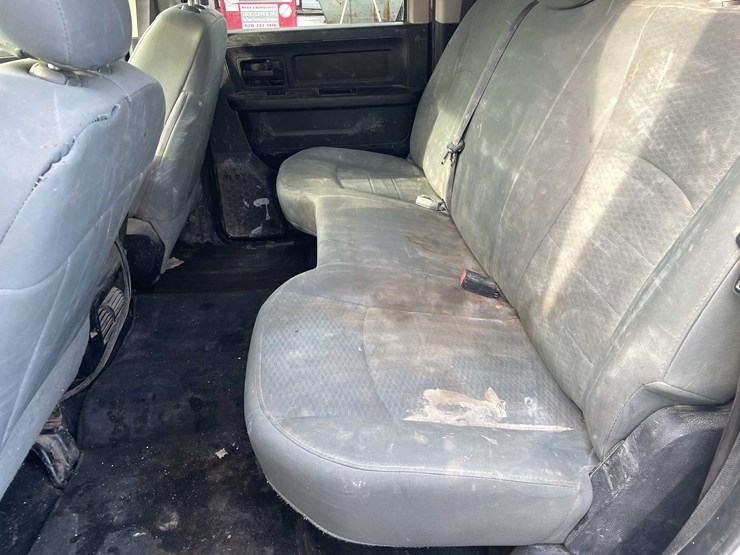 2016-ram-2500-tradesman-image-78