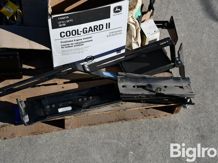 pallet-of-farm-support-image-14