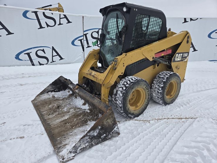 caterpillar-236d-image-1