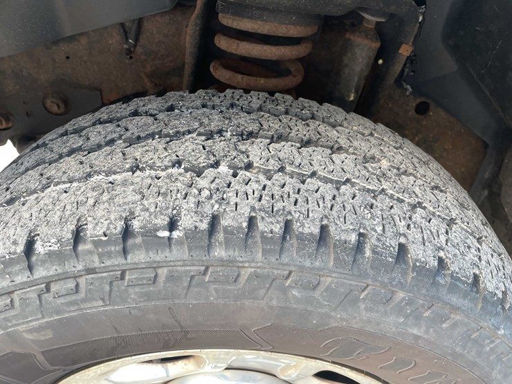 2016-ram-2500-tradesman-image-9