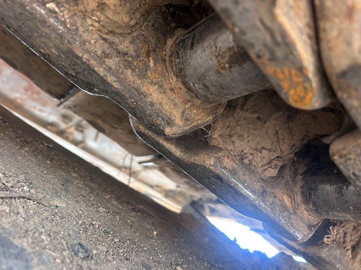 2022-volvo-ec220el-image-48