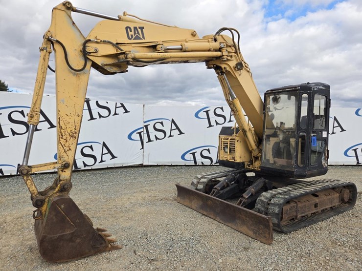 caterpillar-307-image-1