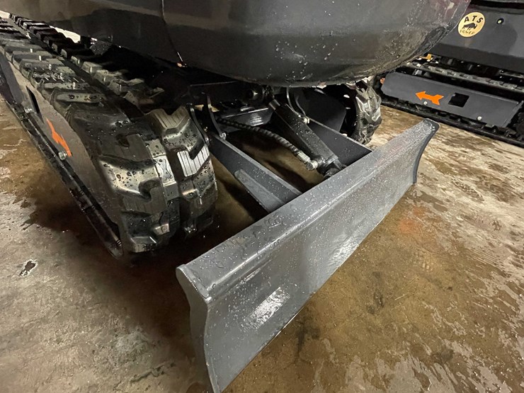 #2004-•-2025-unused-me18-mini-excavator-(o9)-image-6