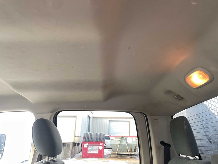 2016-ram-2500-tradesman-image-75