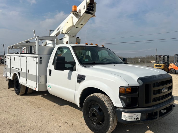 2008-ford-f350-image-3