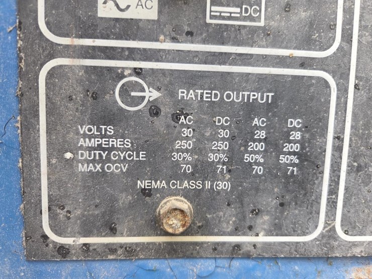 #6044-•-miller-dialarc-250-welder-image-7