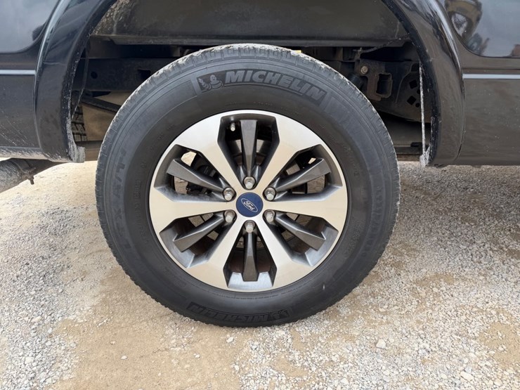 2014-ford-f150-image-8