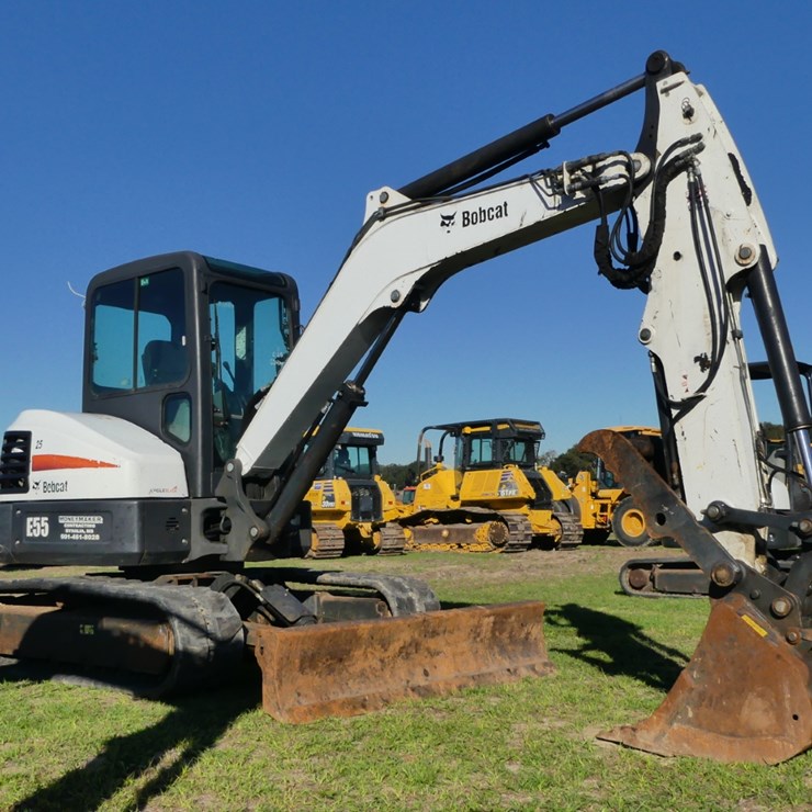 2017 BOBCAT E55