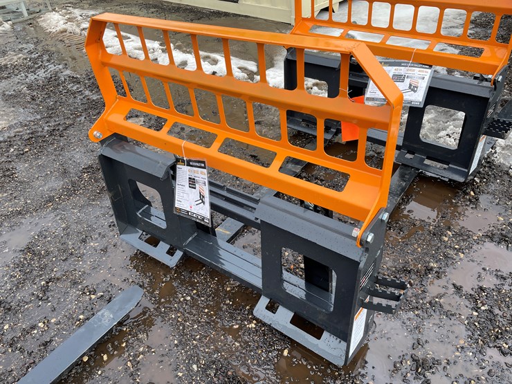 #1171-•-unused,-landhonor-pallet-fork-image-3