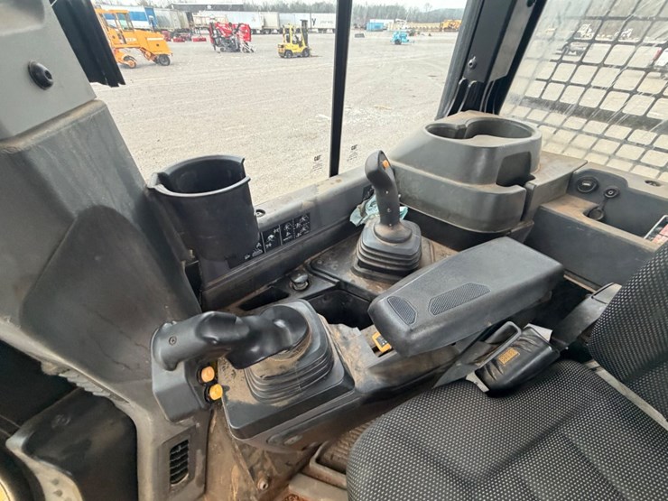 2020-caterpillar-d5-lgp-image-19