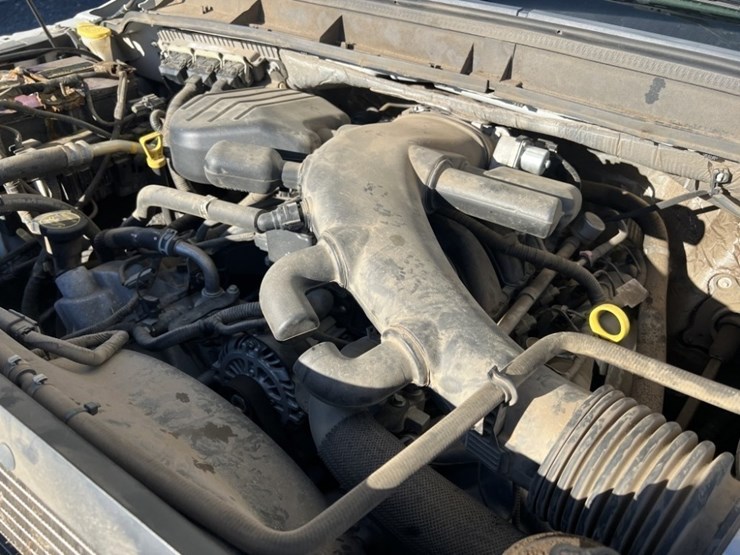 2015-ford-f450-xlt-sd-image-12