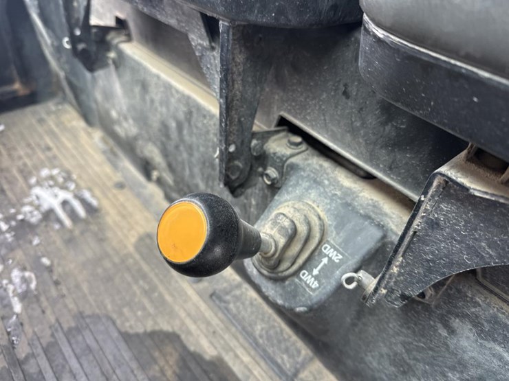 kubota-rtvx1140-image-28