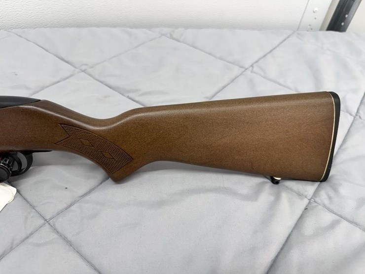 savage-westpoint-487t-.22-lr-rifle-image-5