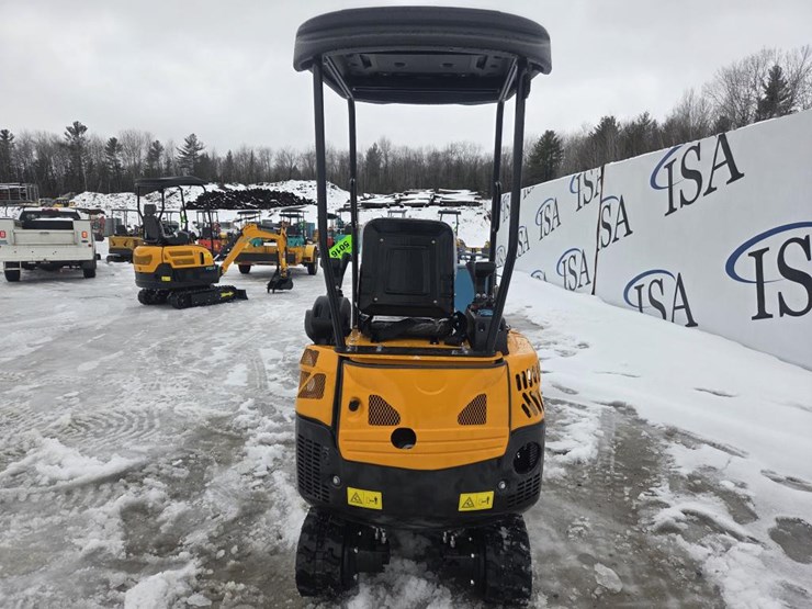 #5016-•-unused-future-ft15p-mini-excavator-image-4