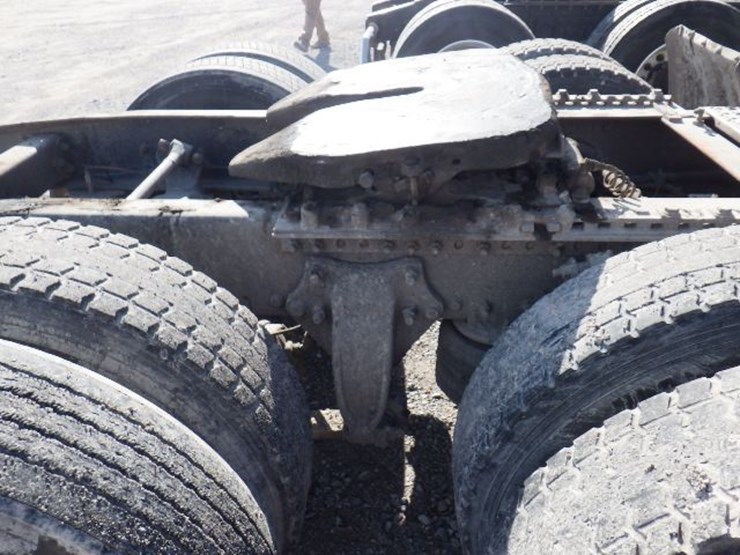 caterpillar-c15-image-7