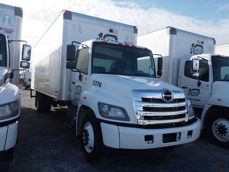 2020-hino-268a-image-3