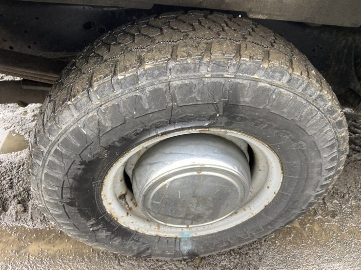 2004-ford-e350-sd-image-12