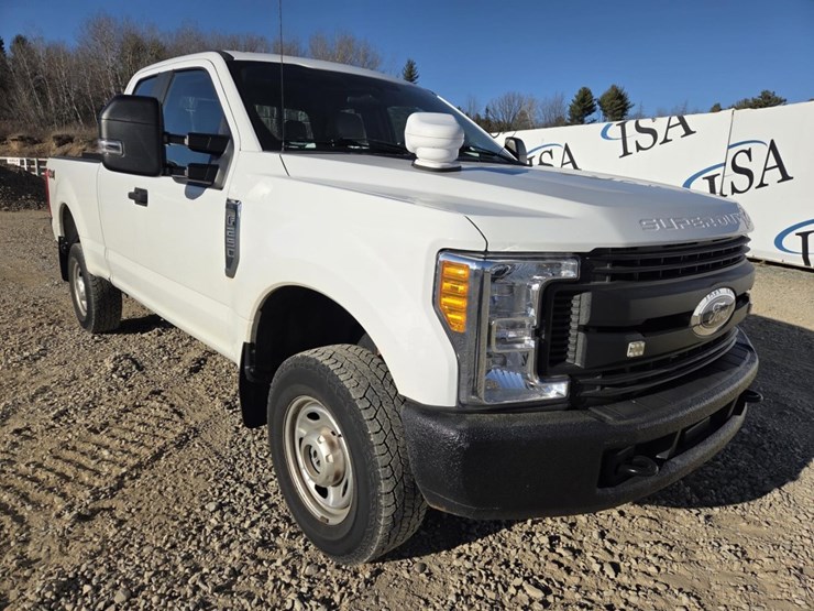 2017-ford-f250-image-7