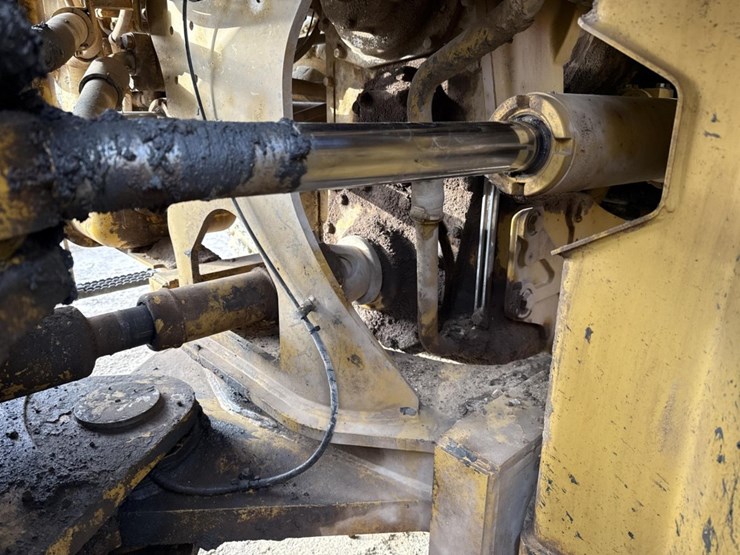 2010-caterpillar-980h-image-22