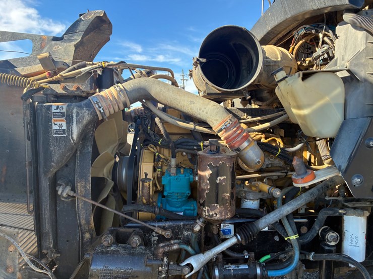 2005-kenworth-t800-image-7