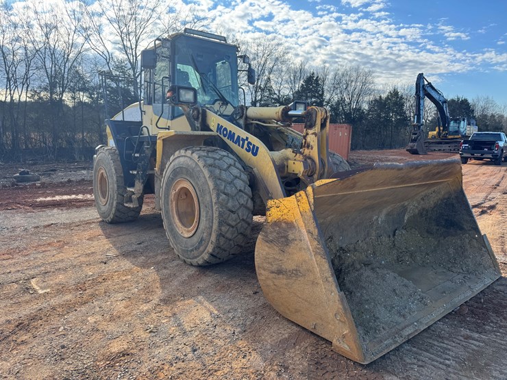 komatsu-wa380-7-image-3