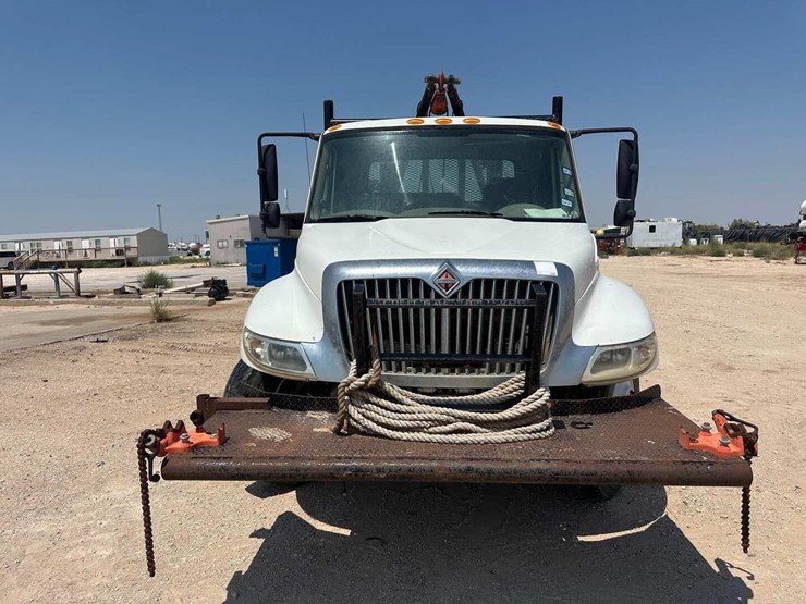 2013-international-durastar-4300-image-7