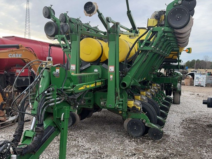 2013-john-deere-1790-image-1