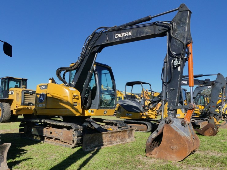 2021-deere-75g-image-2