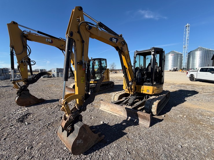 caterpillar-305e2-cr-image-1