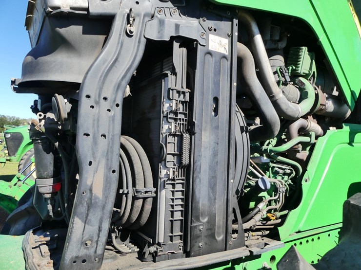 2017-john-deere-6195r-image-11