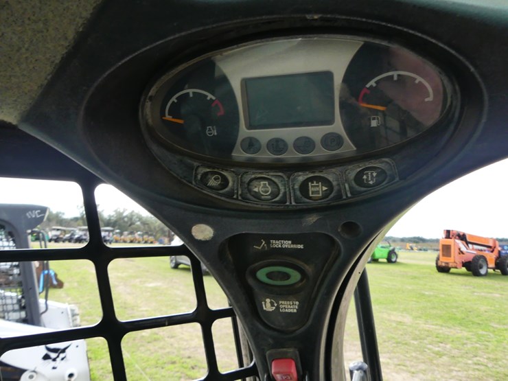 2013-bobcat-a770-image-13