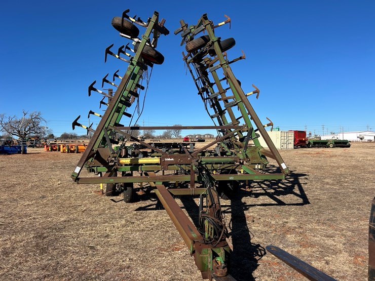 john-deere-610-image-8