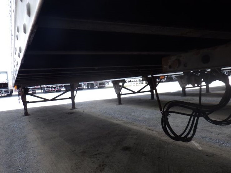 2012-great-dane-van-image-21