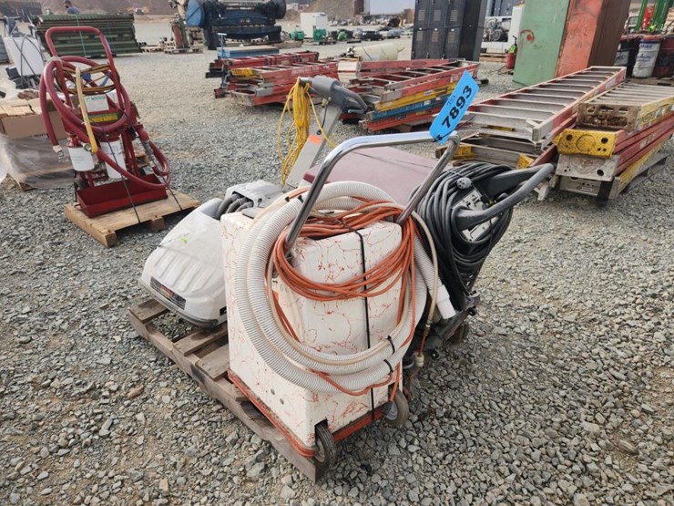 #6030-•-(3)-floor-cleaners-image-2