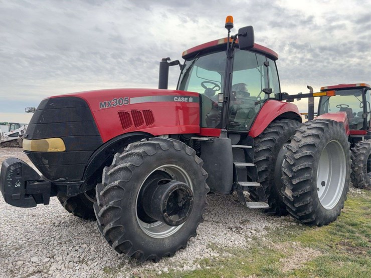 2007-case-ih-mx305-image-2