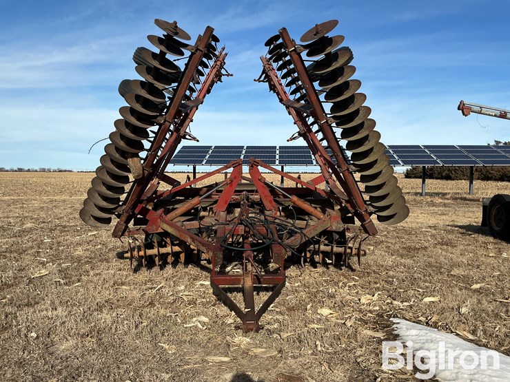 international-490-image-2