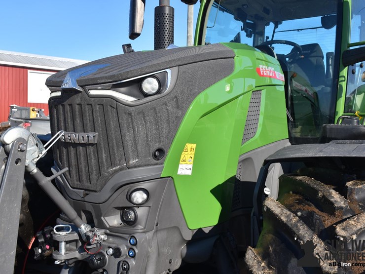 2023-fendt-728-vario-image-11