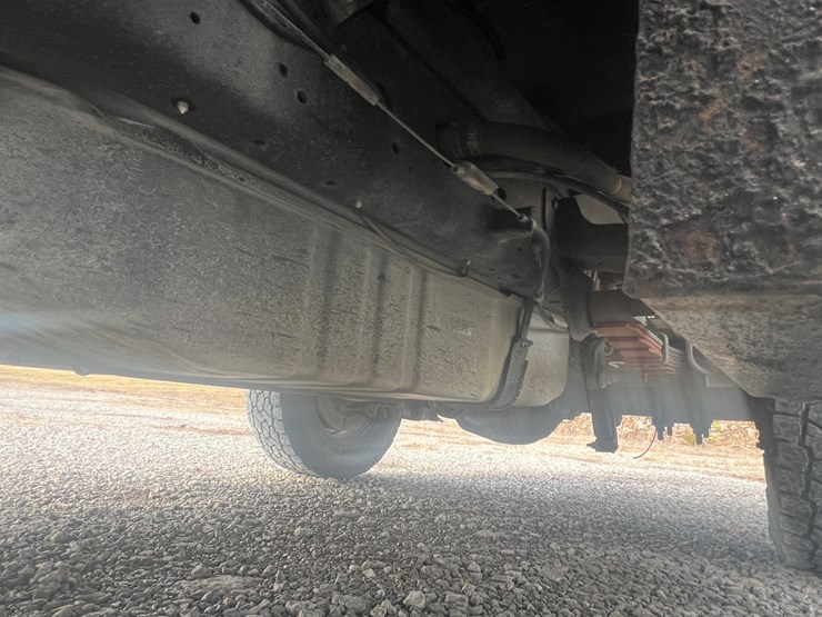 2015-ford-f350-xl-image-23