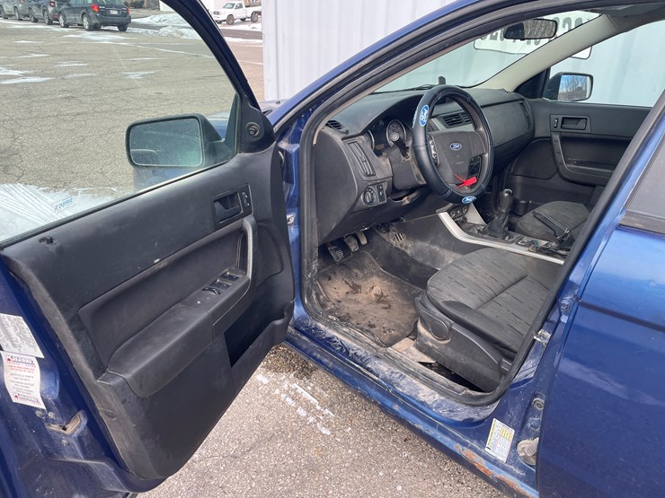 #1991-•-2009-blue-ford-focus-(has-wi-title)-(of)-image-8