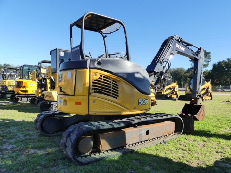 2011-deere-50d-image-3