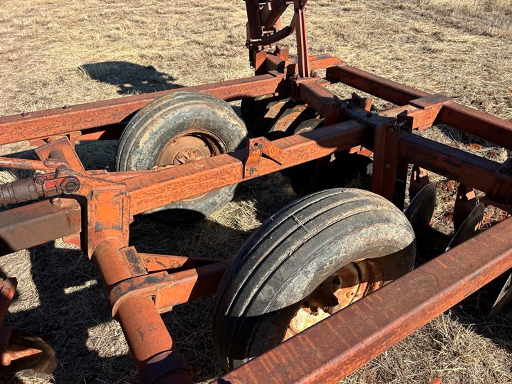 #80-•-international-disc-image-5