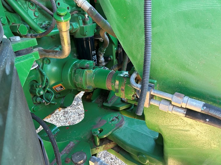 john-deere-9560r-image-14