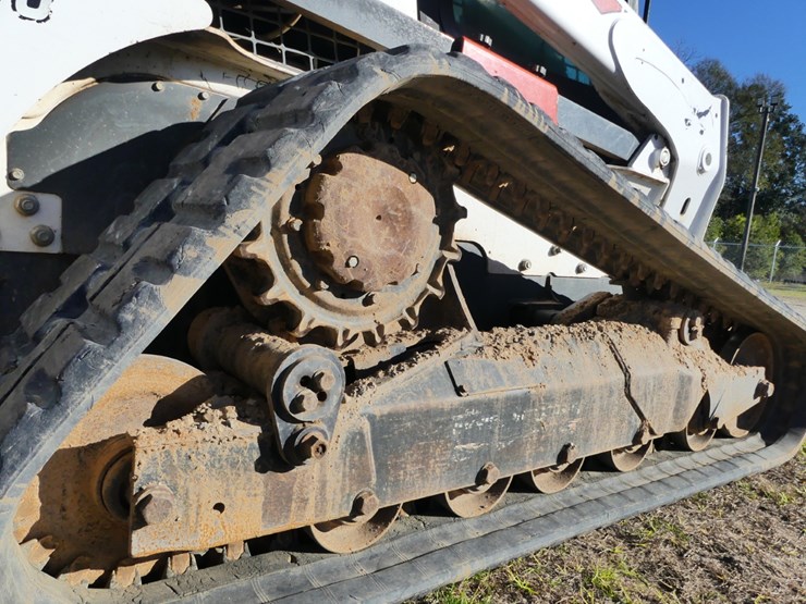 2019-bobcat-t870-image-6