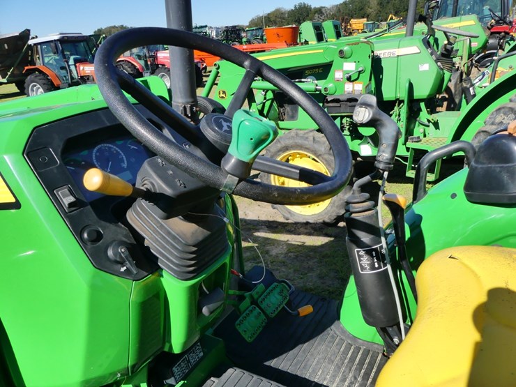 john-deere-5075e-image-17