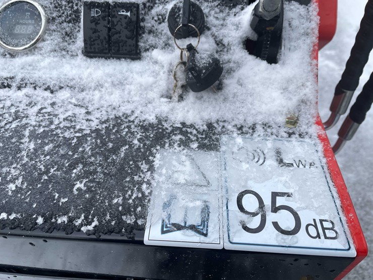 #4069-•-unused-mini-skid-steer-(o11)-image-7